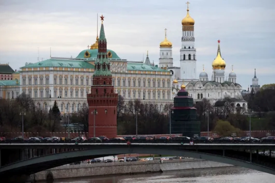 Кремль посилює контроль над інтернетом: нові обмеження торкнуться кожного користувача …