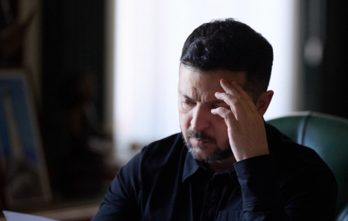 Кремль шукає солдатів: Зеленський відреагував на роздачу паспортів РФ у …
