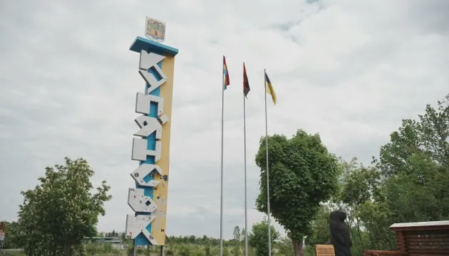 Куп’янськ під обстрілами, у місті залишаються сотні людей