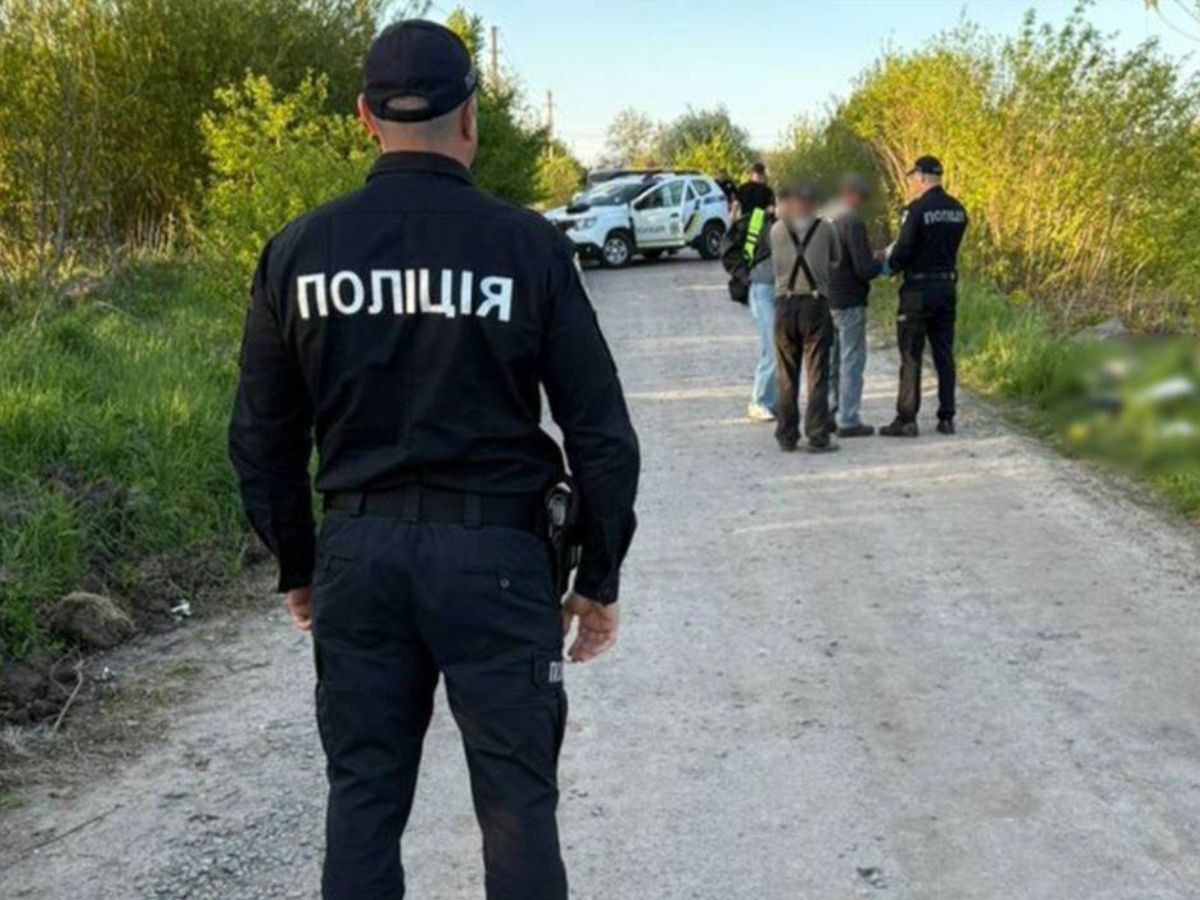 Кухарку військової частини знайшли мертвою: затримали військовослужбовця