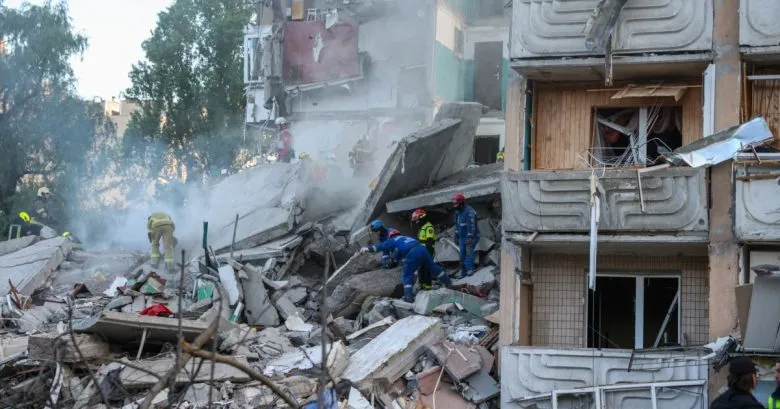 Кількість загиблих у Києві внаслідок атаки росії зросла до п’яти