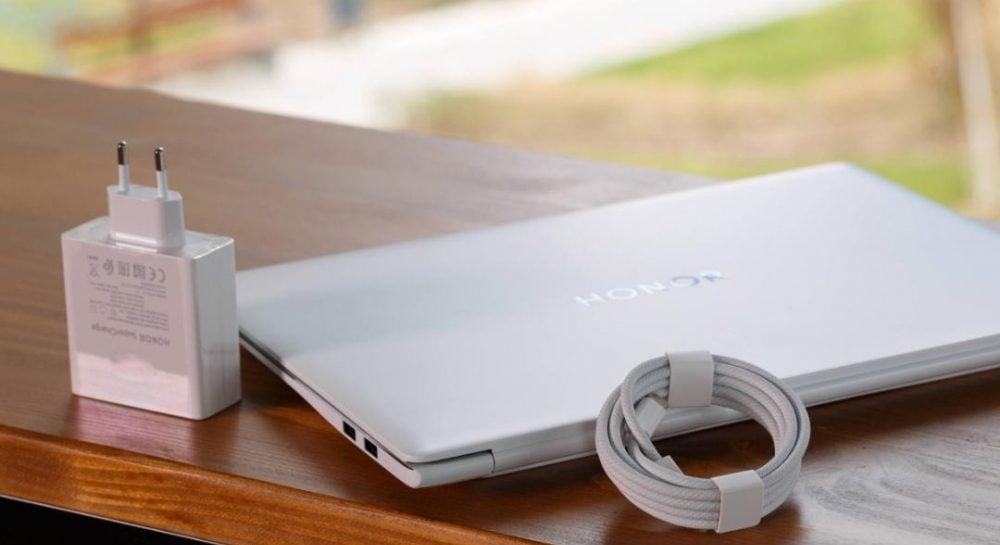 Кінець епохи круглих зарядок: у Європі заборонили продавати ноутбуки без …