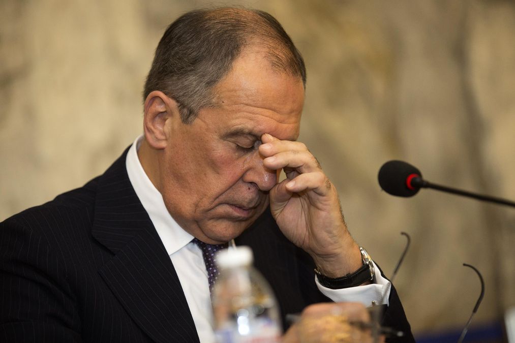 Лавров спробував пояснити китайцям, чому "могутня" Росія провалилася із захопленням …