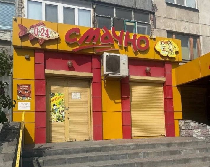 «Легенда пішла»: в окупованому Мелітополі закрився магазин «Смачно» (фото)