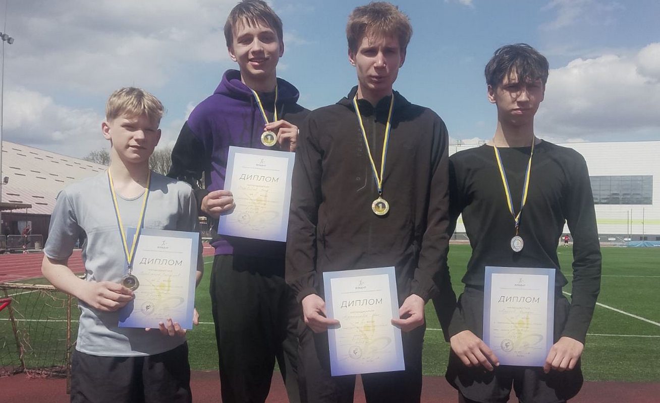 Легкоатлети Кам’янського стали призерами чемпіонату області у Дніпрі