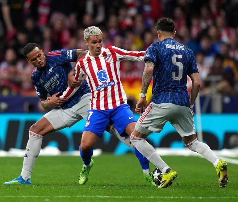 Лига Чемпионов: ничья Атлетико и Арсенала