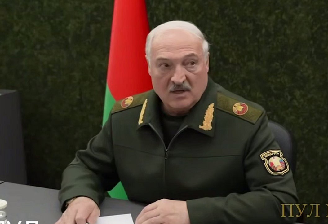 Лукашенко назвав «балаканиною» заяви Зеленського про загрозу вторгнення з Білорусі