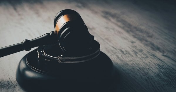 Львівський суд звільнив від покарання двох сутенерок