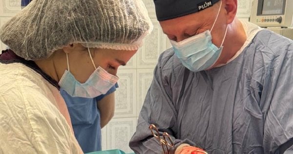 Львівські гінекологи видали 47-річній пацієнтці пухлину матки вагою 5 кілограмів