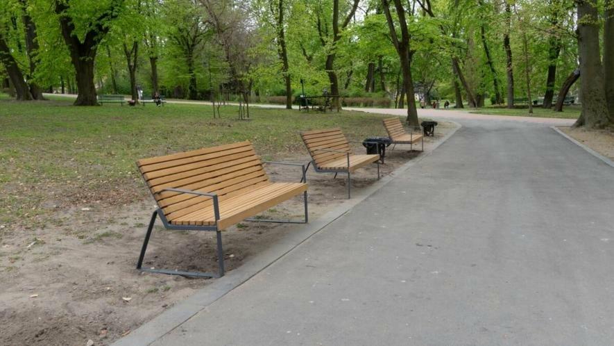 Львів оновлює парк Франка: стартувала ініціатива «Лавка рідному місту»