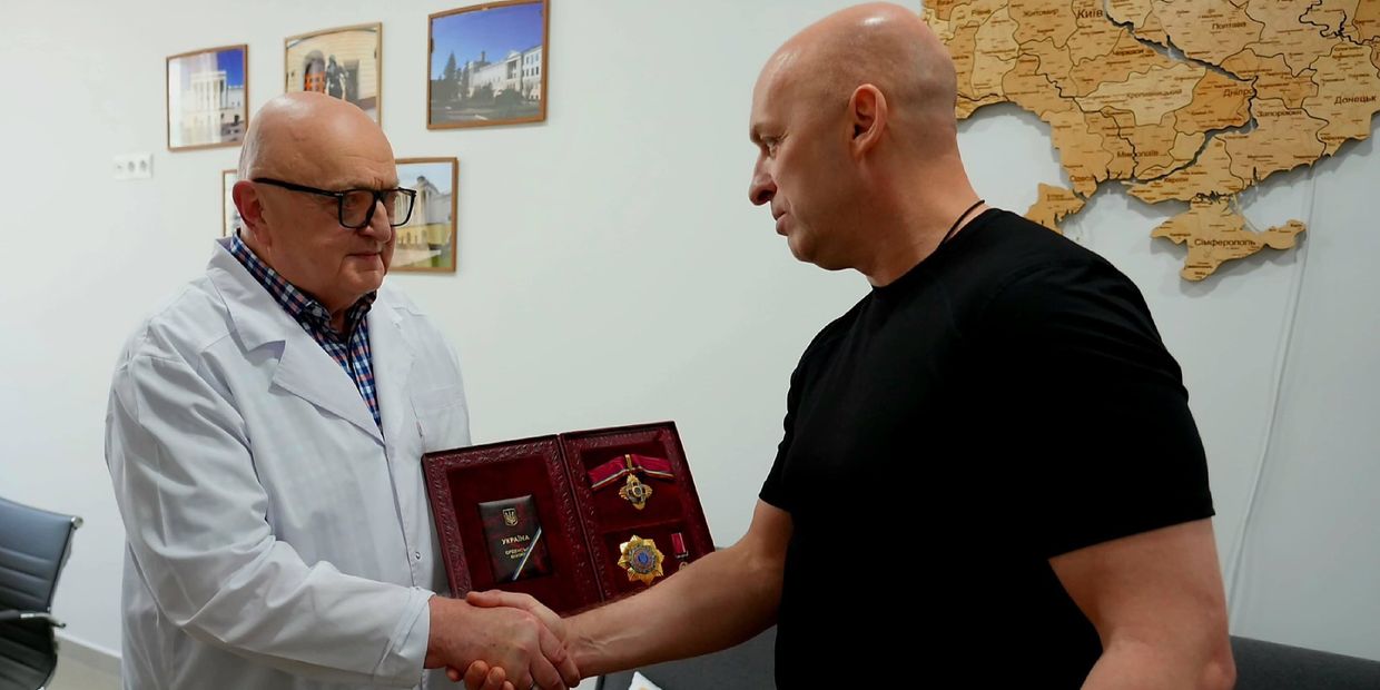 Лікаря Донецької обласної клінічної травматологічної лікарні нагородили орденом "За заслуги" …