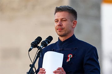 Мадьяр объявил о передаче пособий чиновников Орбана в украинский детский …