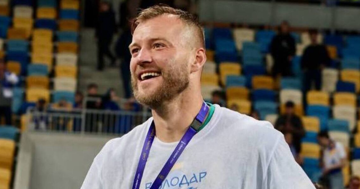 Майбутнє Ярмоленка вирішене: тренер Динамо зробив заяву