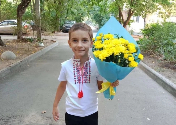 Мама маленького Оскара, який потрапив під тролейбус в Одесі, шукає …
