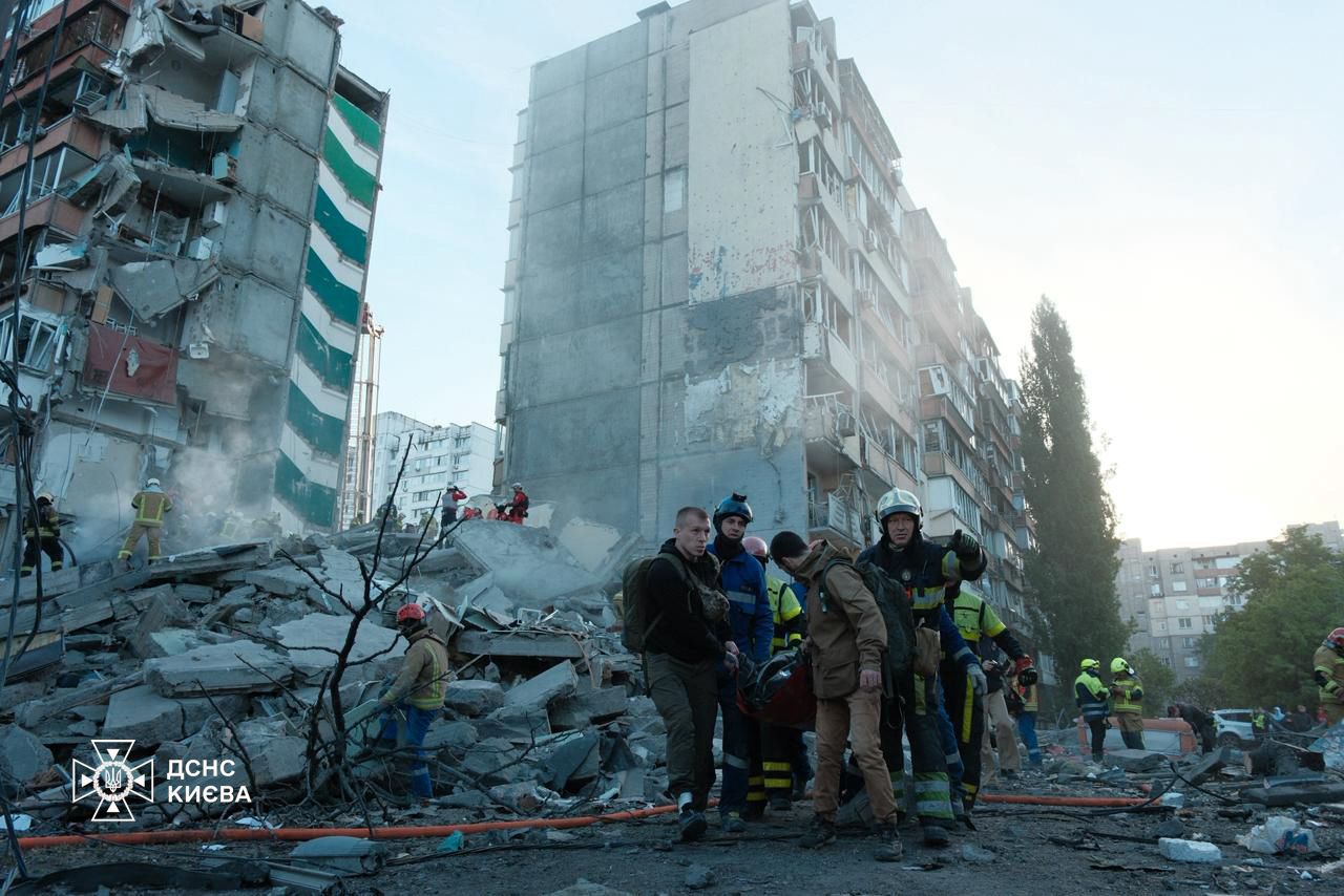 Понад 670 дронів і 56 ракет: Україна другий день поспіль …