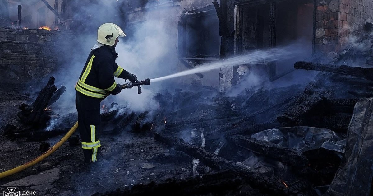 Масштабна пожежа у селі Ізки: горить готель на території одного …