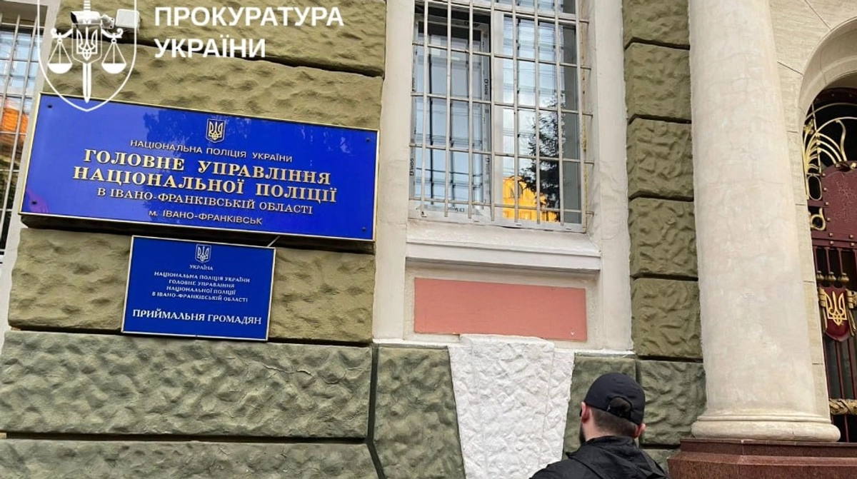 Масштабна спецоперація: в Нацполі викрили схему прикриття "порноофісів" у трьох …