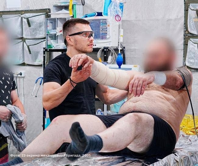 Медика з Вінниччини Олега Раковського нагородили медаллю «За врятоване життя»