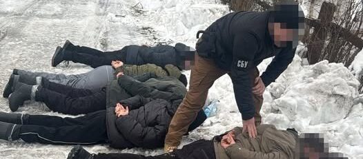 Мешканець Рівненщини постане перед судом за переправлення ухилянтів через кордон