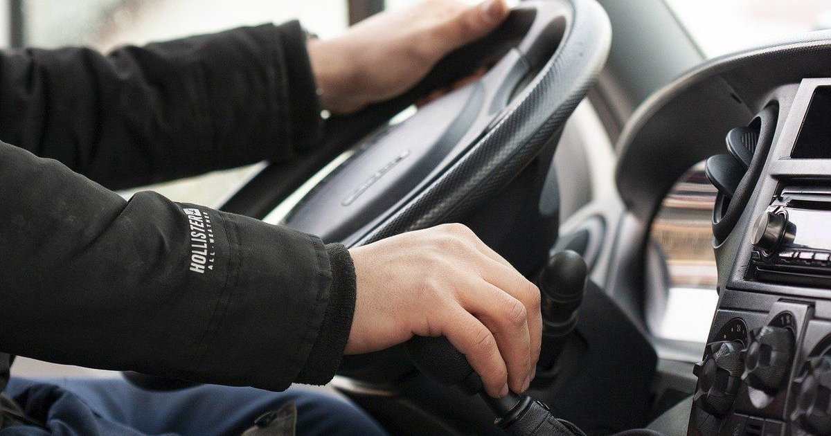 Мешканця Золочівщини увʼязнили за їзду попри заборону суду