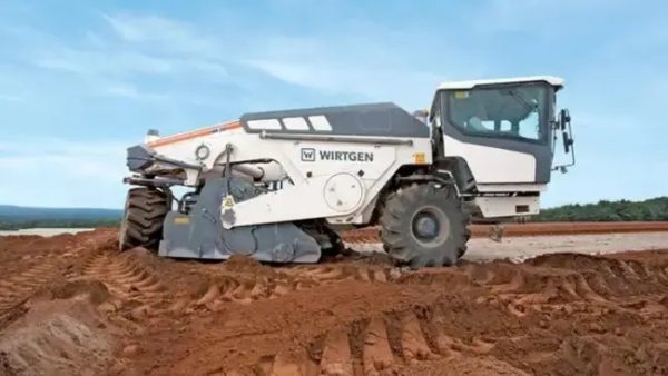 Миколаївський суд заблокував техніку для меморіального кладовища