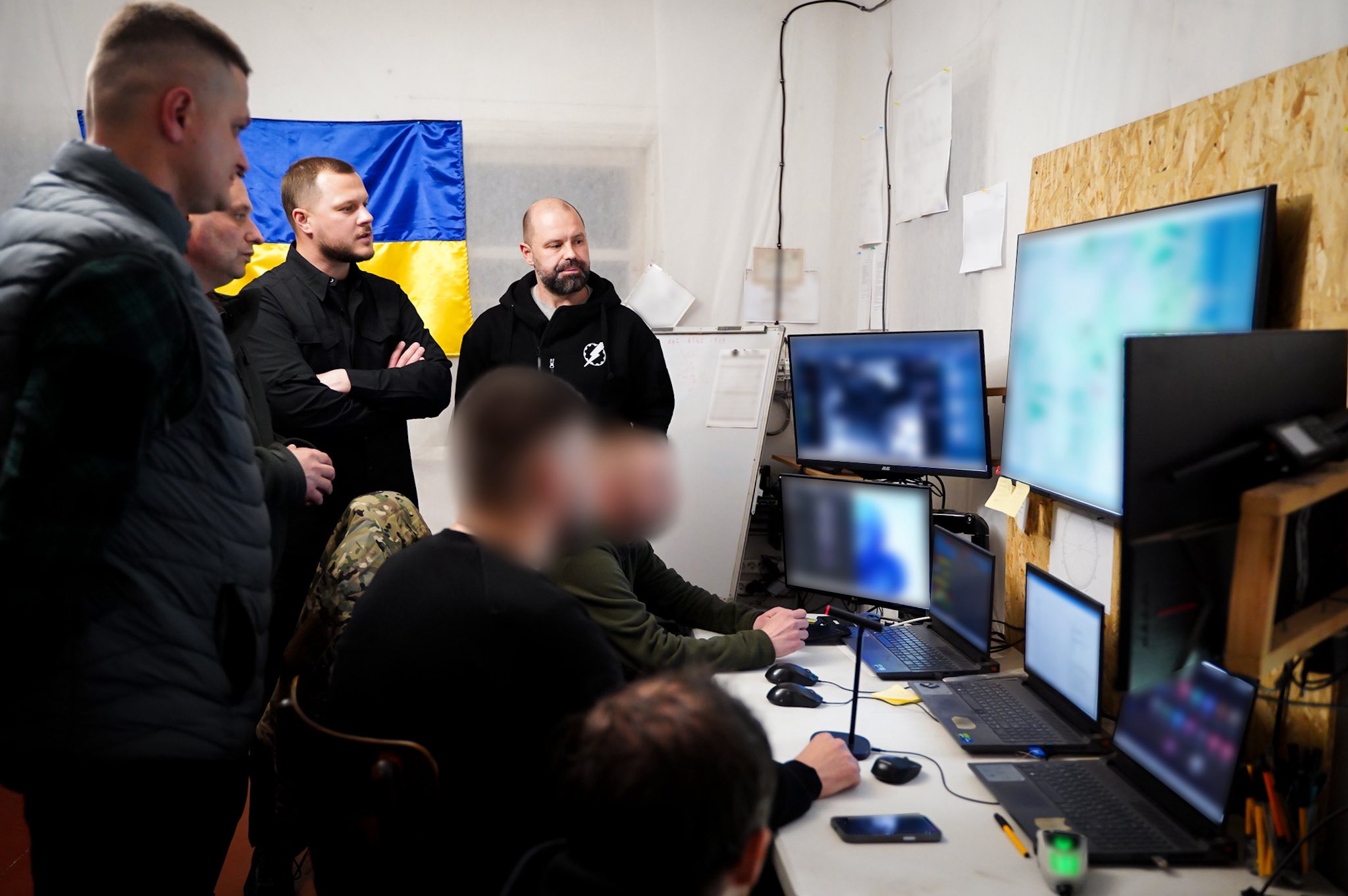Микола Калашник завітав до учасників проєкту «Чисте небо», що захищають …