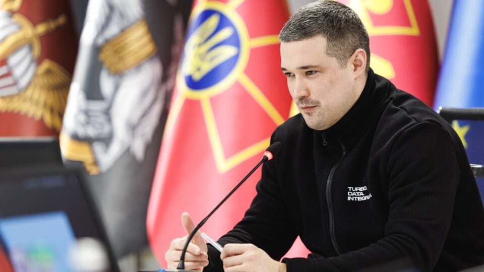 «Ми перехопили ініціативу» — Михайло Федоров про діпстрайки, виснаження рф …