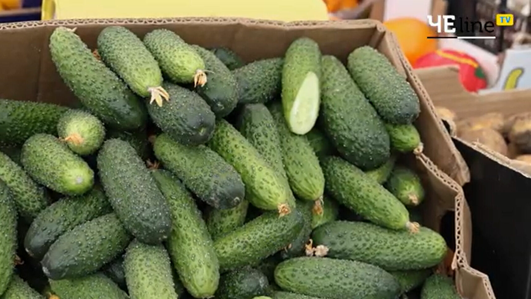 Молода картопля та щоденне зростання ціни на огірки: ситуація на …