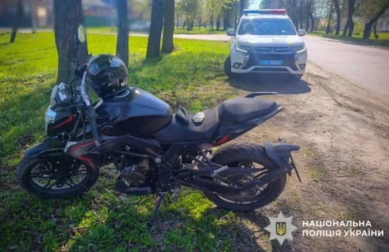 У Гадячі 17-річний мотоцикліст травмувався після падіння