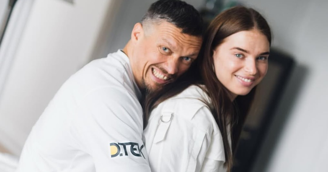 "Моя душа, моя сила": Усик щемко привітав дружину з 38-річчям