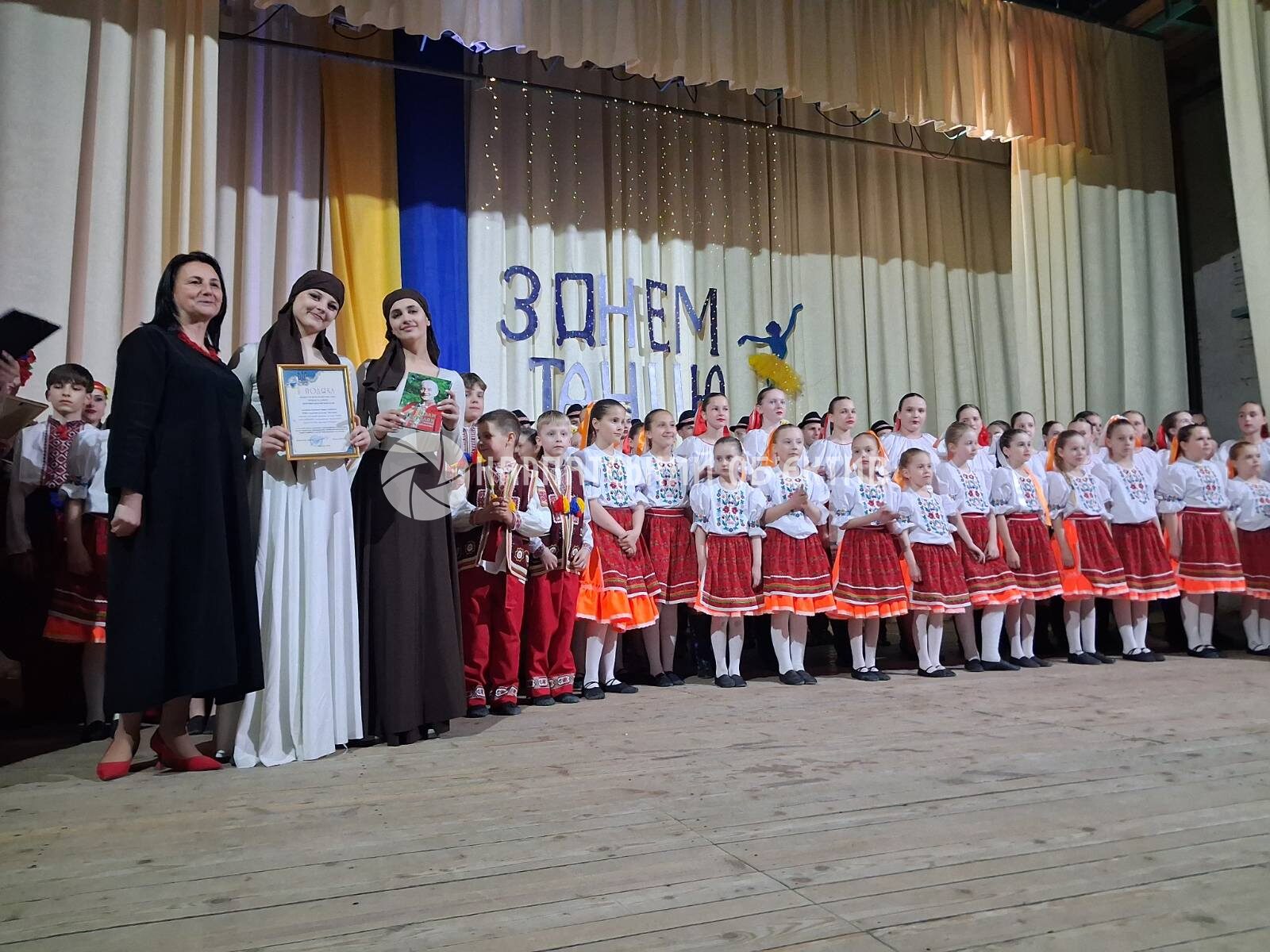 Міжнародний день танцю у Перечині відзначили великим концертом