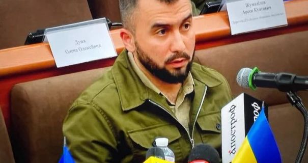 Міндіч-гейт: керівник АОЗ розповів, як міністр оборони возив його на …
