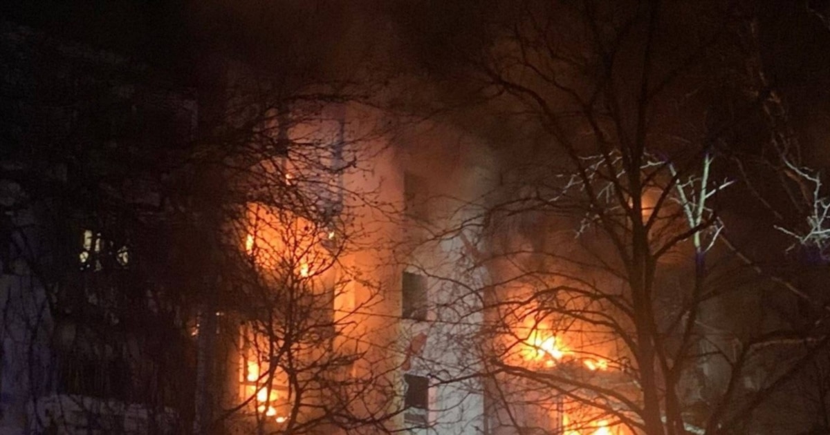 Напередодні в Севастополі через вибух обвалилися конструкції житлового будинку, повідомляють про пожежу та жертви