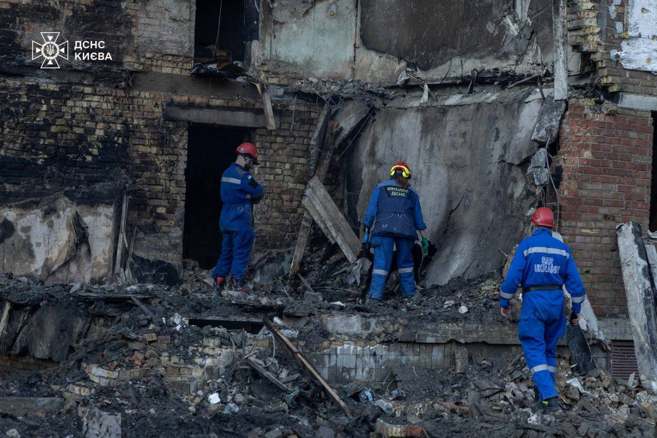 Наслідки удару по Києву в ніч на 24 травня у …