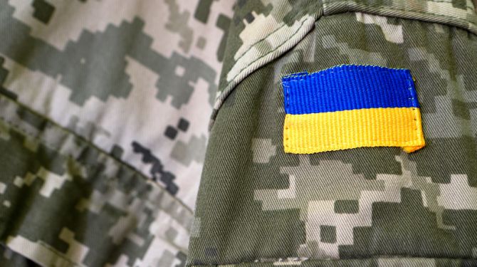 Нацгвардієць з Сокирянської громади Денис Коваль отримав три бойові нагороди …