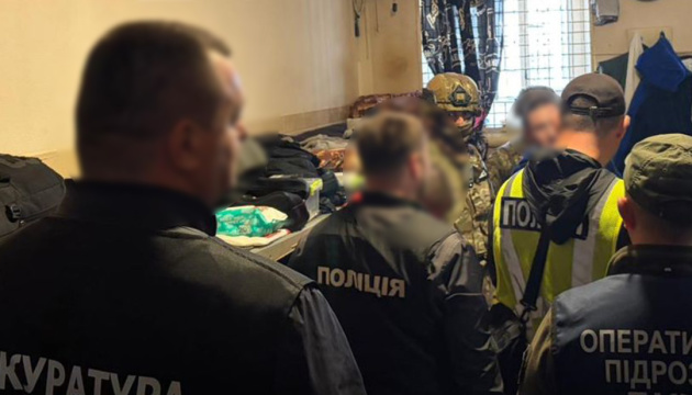 Нацполіція ліквідувала злочинну вертикаль під контролем «ворів в законі» на …