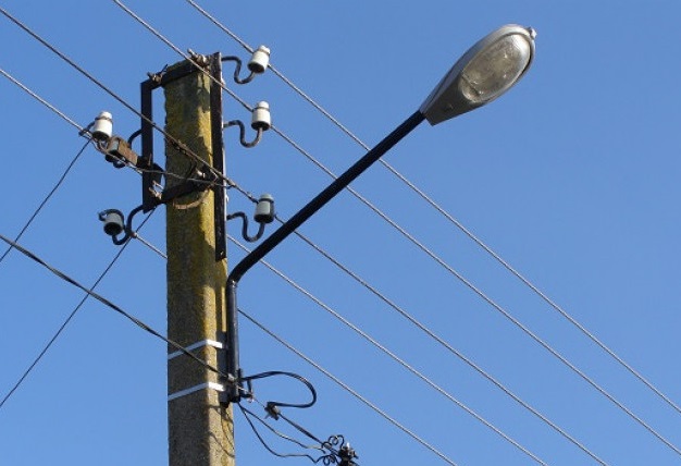 Начальника управління у Південноукраїнську судять за розтрату на вуличному освітленні