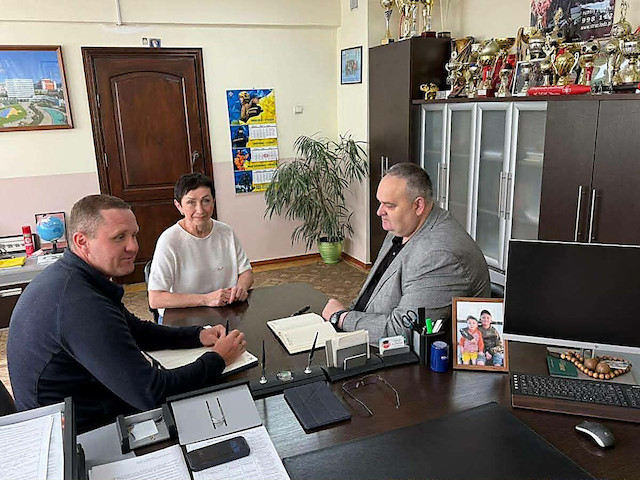 Начальник Вознесенської РВА Кукуруза зустрівся з рятувальниками у Південноукраїнську