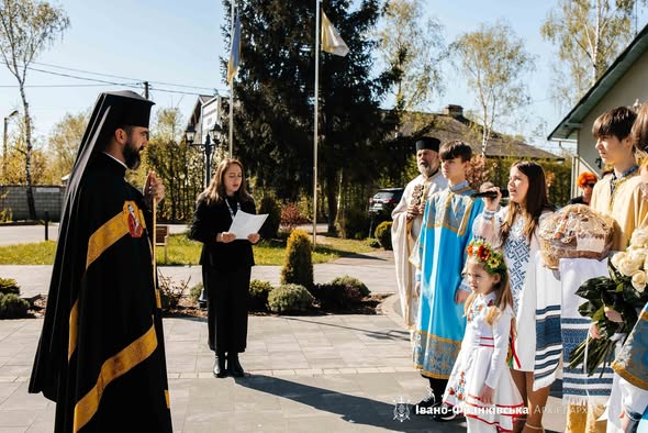 На Івано-Франківщині владика Семенишин відвідав парафію
