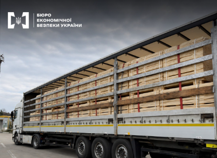 На Волині БЕБ викрило схему контрабанди “лісу”: деталі розслідування