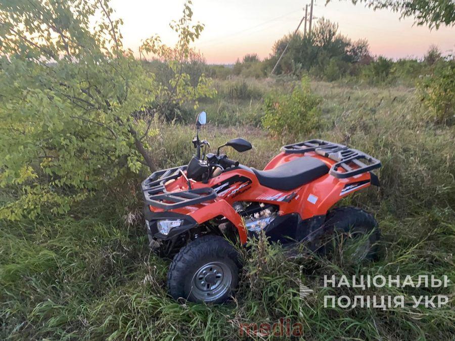На Волині оштрафували батька, бо малолітній син катався селом на …