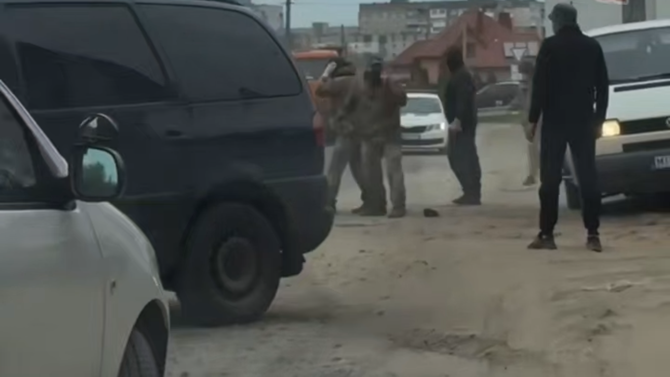 На Волині трапилася бійка між місцевими і працівниками ТЦК: що …
