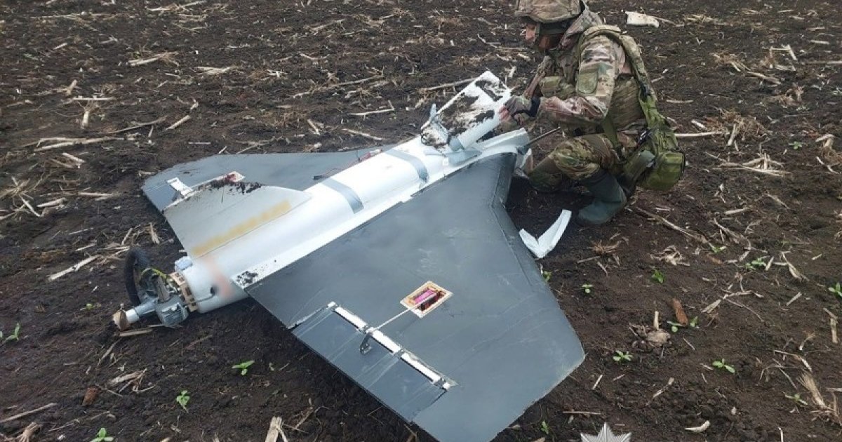 На Вінниччині вибухотехніки знешкоджують зaлишки «Гербер» (ВІДЕО)
