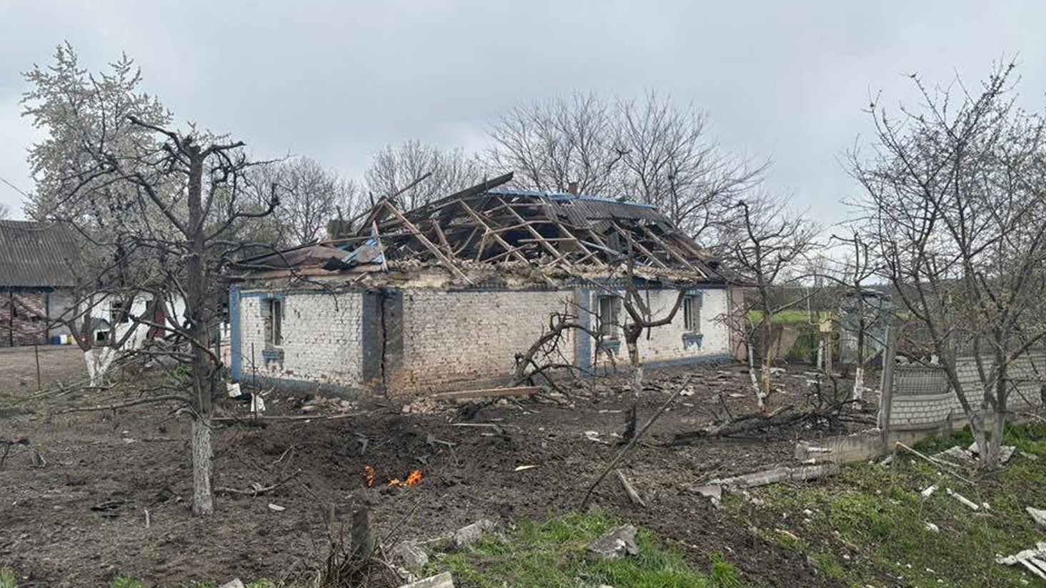 На Вінниччині впав ворожий БпЛА: зруйновано будинок, постраждала жінка