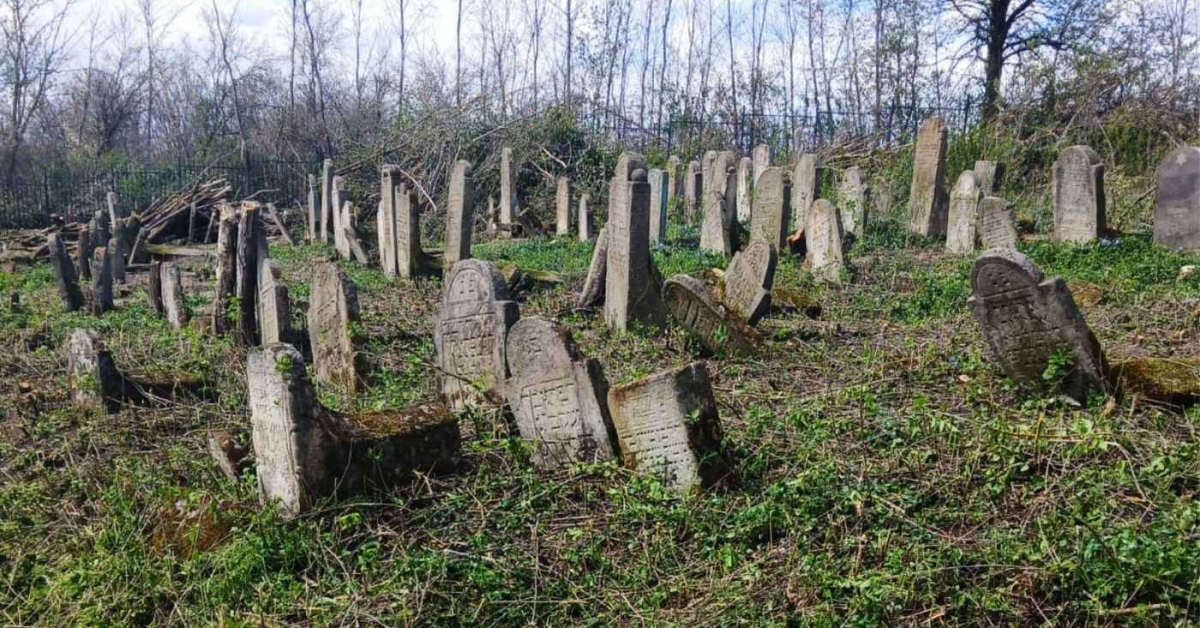 На Вінниччині за німецькі кошти рятують від зникнення унікальний єврейський …