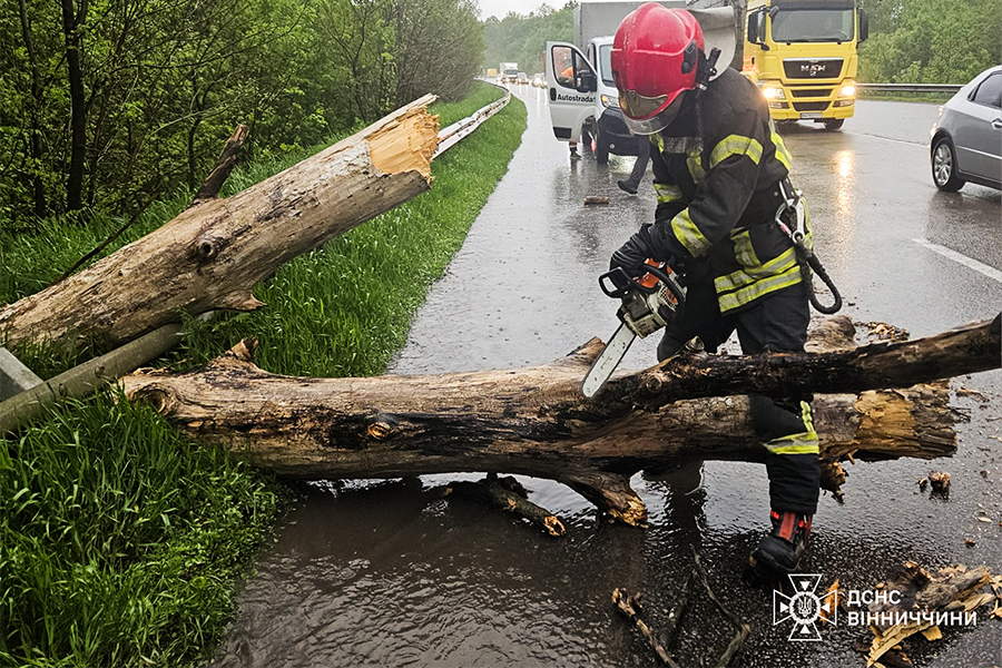 На Вінниччині ліквідовують наслідки негоди