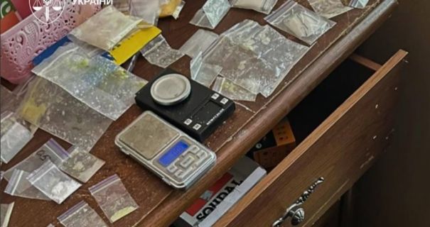 На Дніпропетровщині викрили банду, що збула психотропів на 12 мільйонів