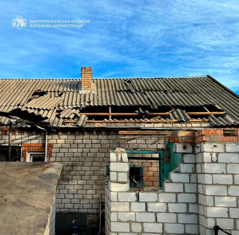 На Дніпропетровщині ворог атакував підприємство та житловий сектор: подробиці від …
