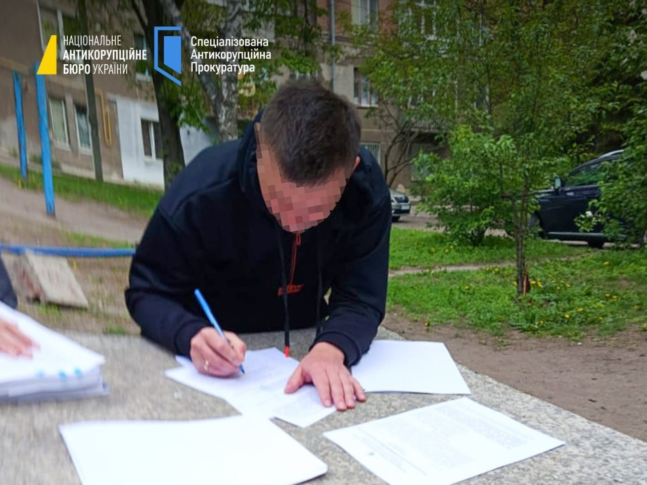 На Дніпропетровщині прокурор вимагав 80 тисяч доларів за «м’яку» підозру