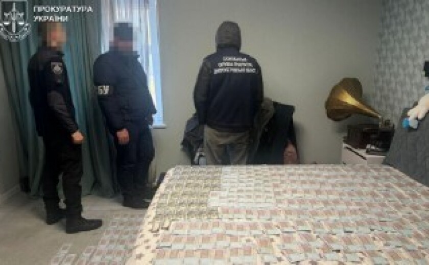 На Дніпропетровщині судитимуть депутата та двох його спільників за незаконний …